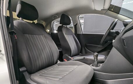 Volkswagen Polo VI (EU Market), 2015 год, 760 000 рублей, 27 фотография