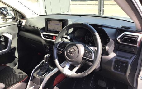 Toyota Raize I, 2021 год, 1 099 000 рублей, 16 фотография