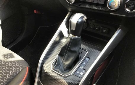 Toyota Raize I, 2021 год, 1 099 000 рублей, 32 фотография