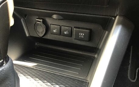 Toyota Raize I, 2021 год, 1 099 000 рублей, 33 фотография