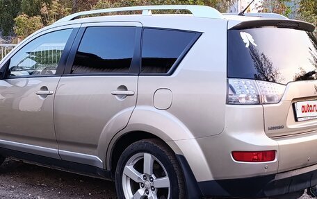 Mitsubishi Outlander III рестайлинг 3, 2008 год, 679 000 рублей, 3 фотография