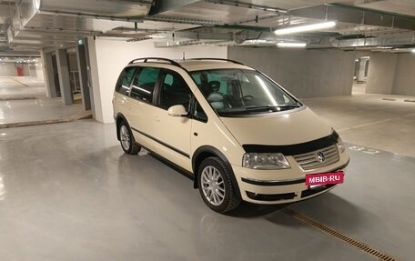 Volkswagen Sharan I рестайлинг, 2008 год, 499 000 рублей, 2 фотография