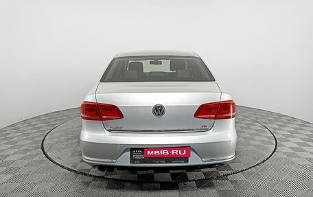 Volkswagen Passat B7, 2012 год, 1 099 000 рублей, 7 фотография