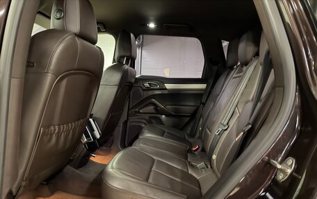 Porsche Cayenne III, 2013 год, 2 999 000 рублей, 25 фотография