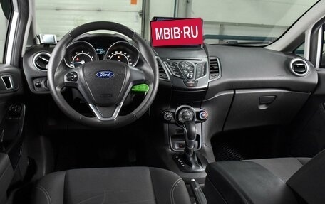Ford Fiesta, 2016 год, 965 000 рублей, 6 фотография