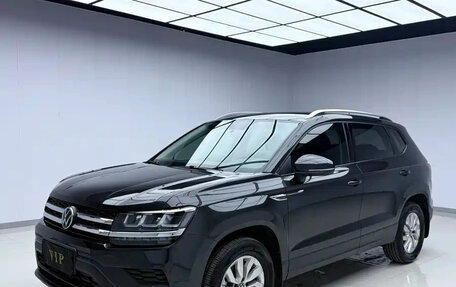 Volkswagen Tharu, 2021 год, 1 400 000 рублей, 1 фотография