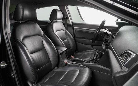 Hyundai Elantra VI рестайлинг, 2017 год, 1 399 000 рублей, 8 фотография