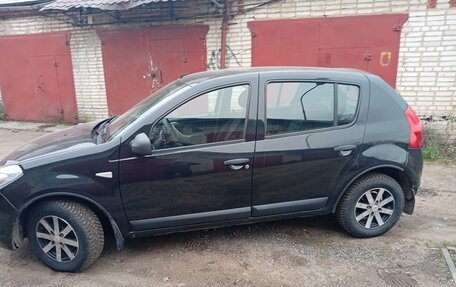Renault Sandero I, 2010 год, 500 000 рублей, 3 фотография
