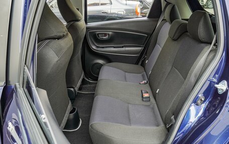 Toyota Vitz, 2018 год, 1 220 000 рублей, 7 фотография