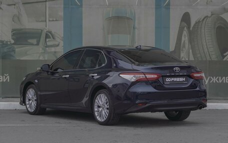 Toyota Camry, 2020 год, 2 599 000 рублей, 2 фотография