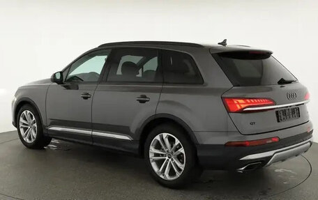 Audi Q7, 2025 год, 15 500 000 рублей, 3 фотография