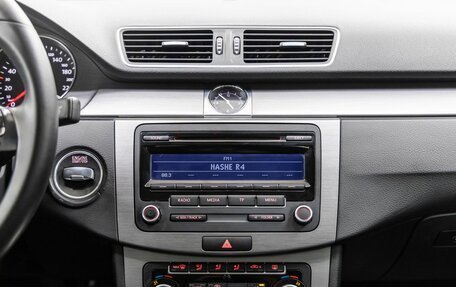 Volkswagen Passat B7, 2011 год, 1 240 000 рублей, 21 фотография