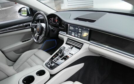 Porsche Panamera II рестайлинг, 2018 год, 5 750 000 рублей, 14 фотография