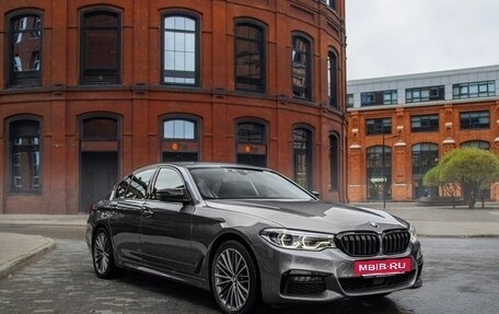 BMW 5 серия, 2019 год, 4 200 000 рублей, 2 фотография