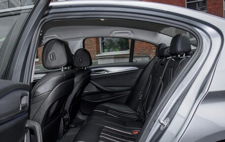 BMW 5 серия, 2019 год, 4 200 000 рублей, 29 фотография