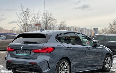 BMW 1 серия, 2022 год, 2 230 000 рублей, 3 фотография