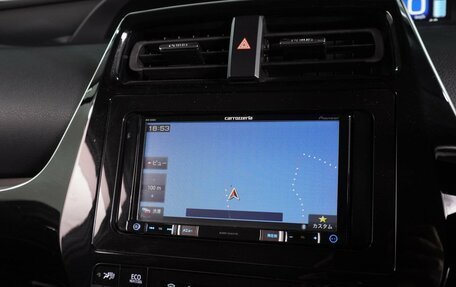 Toyota Prius IV XW50, 2019 год, 2 159 000 рублей, 13 фотография