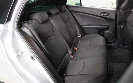 Toyota Prius IV XW50, 2019 год, 2 159 000 рублей, 9 фотография