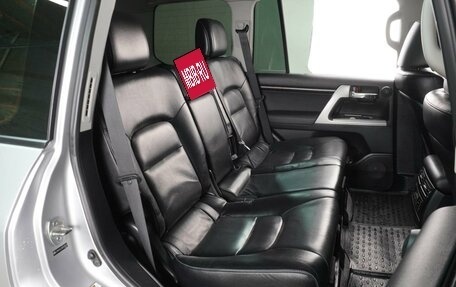 Toyota Land Cruiser 200, 2014 год, 4 199 000 рублей, 7 фотография