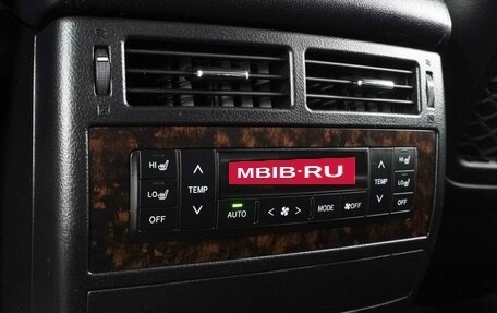 Toyota Land Cruiser 200, 2014 год, 4 199 000 рублей, 16 фотография