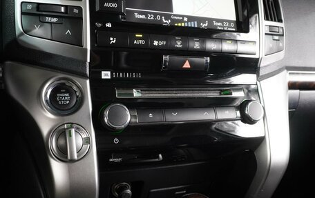 Toyota Land Cruiser 200, 2014 год, 4 199 000 рублей, 20 фотография