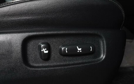 Toyota Land Cruiser 200, 2014 год, 4 199 000 рублей, 23 фотография