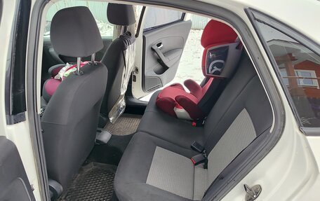 Volkswagen Polo VI (EU Market), 2010 год, 800 000 рублей, 13 фотография