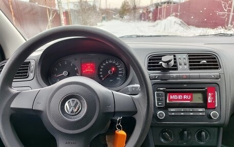 Volkswagen Polo VI (EU Market), 2010 год, 800 000 рублей, 14 фотография