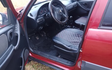 Chevrolet Niva I рестайлинг, 2012 год, 515 000 рублей, 6 фотография