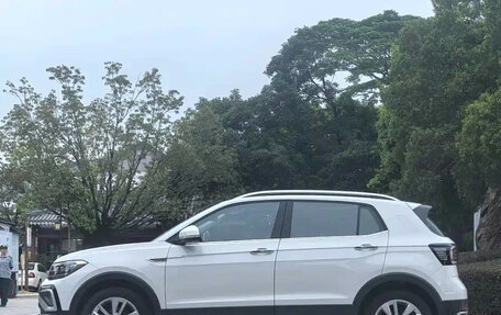 Volkswagen T-Cross I, 2021 год, 1 200 001 рублей, 4 фотография