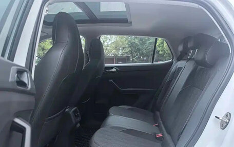 Volkswagen T-Cross I, 2021 год, 1 200 001 рублей, 12 фотография