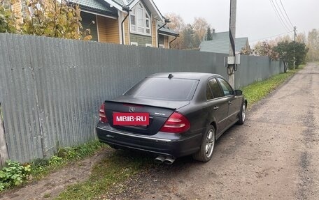 Mercedes-Benz E-Класс, 2004 год, 415 000 рублей, 2 фотография