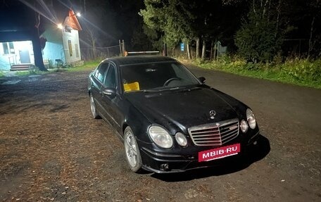 Mercedes-Benz E-Класс, 2004 год, 415 000 рублей, 3 фотография