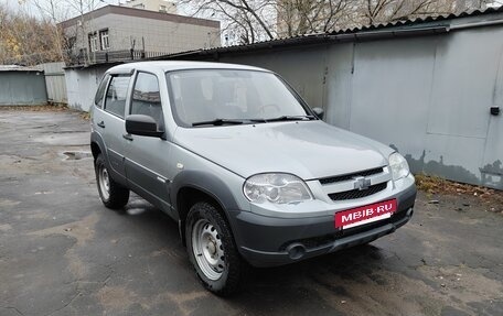 Chevrolet Niva I рестайлинг, 2014 год, 650 000 рублей, 4 фотография