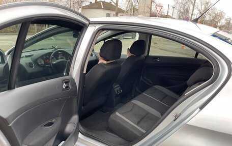 Peugeot 408 I рестайлинг, 2013 год, 750 000 рублей, 10 фотография