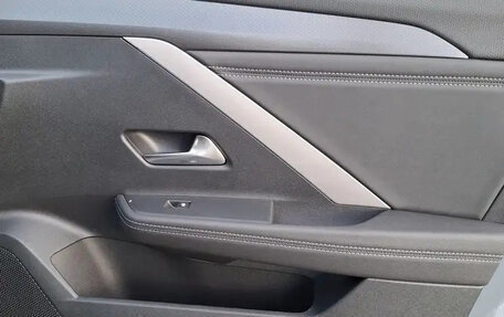 Opel Astra, 2025 год, 3 800 000 рублей, 10 фотография