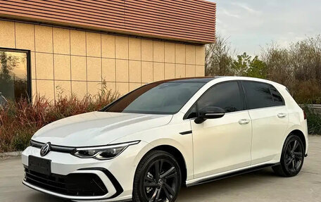 Volkswagen Golf VIII, 2020 год, 1 306 750 рублей, 1 фотография