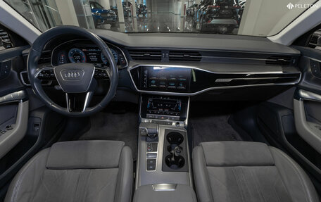 Audi A6, 2019 год, 3 700 000 рублей, 8 фотография