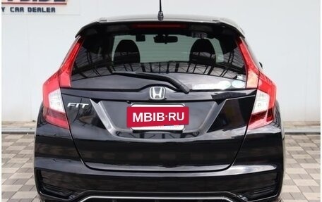 Honda Fit III, 2018 год, 1 150 000 рублей, 10 фотография