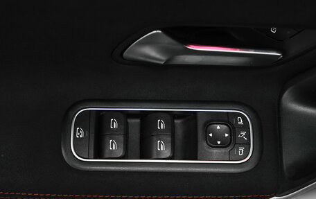 Mercedes-Benz CLA, 2020 год, 3 090 000 рублей, 10 фотография