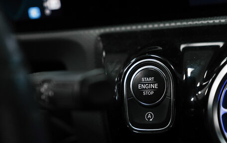 Mercedes-Benz CLA, 2020 год, 3 090 000 рублей, 28 фотография