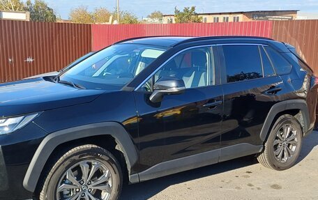 Toyota RAV4, 2024 год, 3 400 000 рублей, 4 фотография