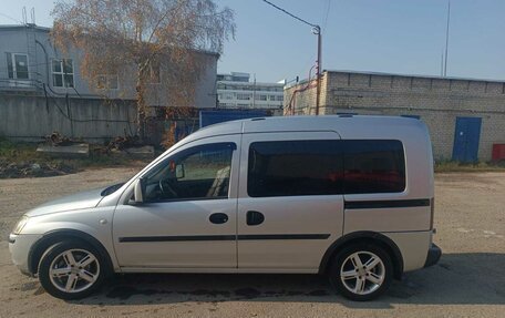Opel Combo C, 2005 год, 400 000 рублей, 3 фотография