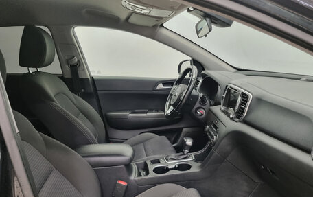 KIA Sportage IV рестайлинг, 2017 год, 1 779 000 рублей, 10 фотография