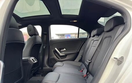 Mercedes-Benz A-Класс, 2022 год, 1 991 571 рублей, 11 фотография