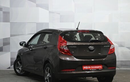 Hyundai Solaris II рестайлинг, 2015 год, 980 000 рублей, 4 фотография