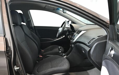 Hyundai Solaris II рестайлинг, 2015 год, 980 000 рублей, 11 фотография