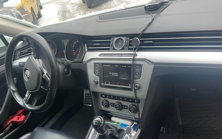 Volkswagen Passat B8 рестайлинг, 2016 год, 1 450 000 рублей, 6 фотография