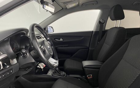 KIA Rio IV, 2018 год, 1 200 000 рублей, 12 фотография