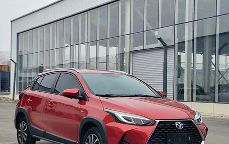 Toyota Yaris XP150 рестайлинг, 2021 год, 870 000 рублей, 3 фотография